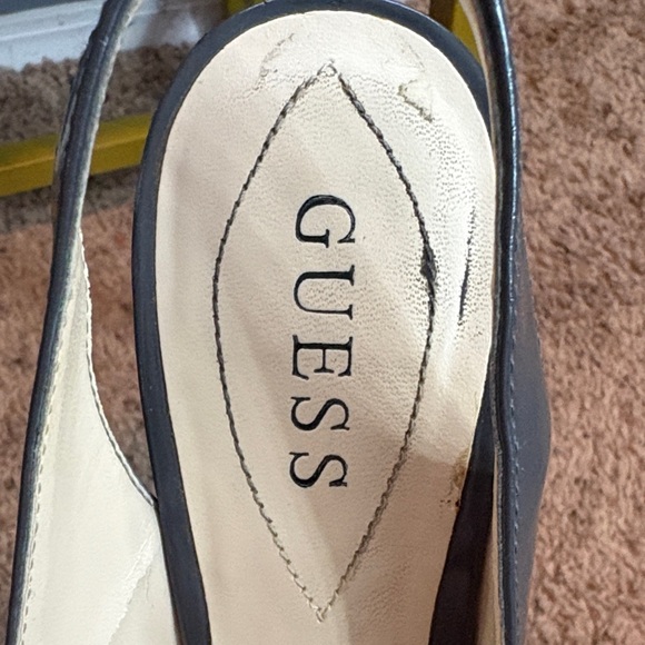 Y2K GUESS Dark Gray Patent Slingback Heels 7 - Picture 2 of 8
